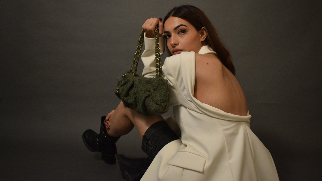 Trendy Shoulder Bags: Why Every Fashion-Forward Woman Needs One